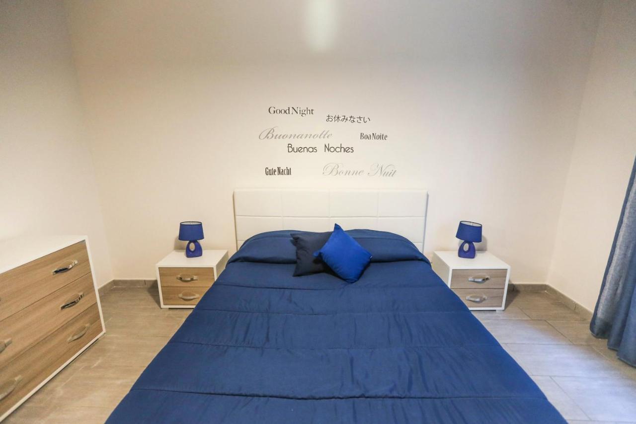 Habitat: Luxury Home Napoli Centro المظهر الخارجي الصورة